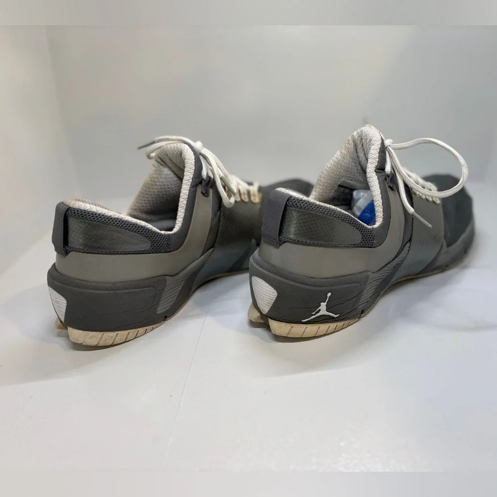 Nike Air Jordan Alpha Trunner Men’s Size 11 Gray White Training Sneakers Gym Cro
